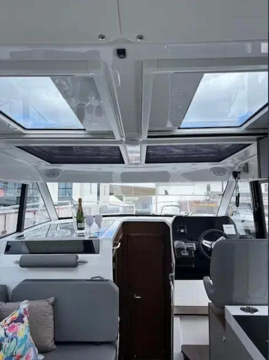 2026 Beneteau Antares 11 Coupe en venta (photo 14)