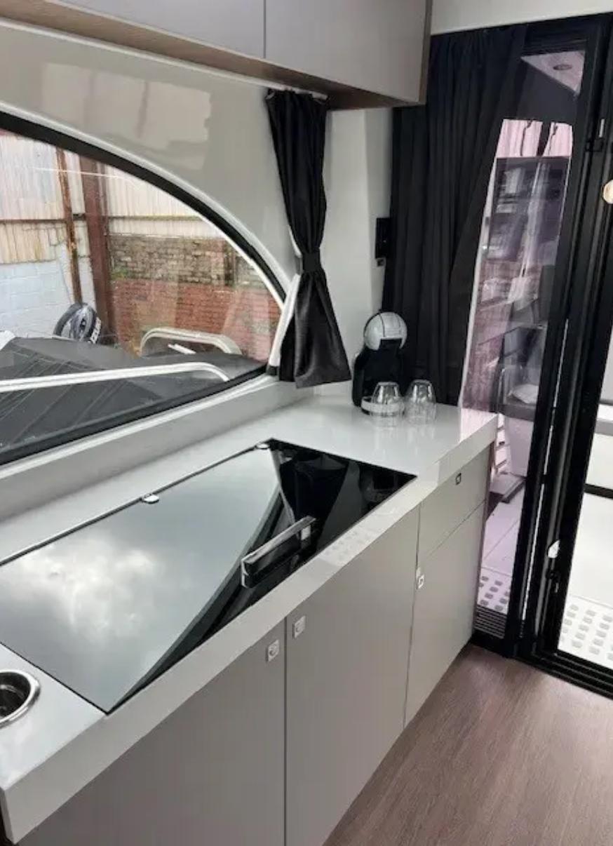 2026 Beneteau Antares 11 Coupe en venta (photo 19)