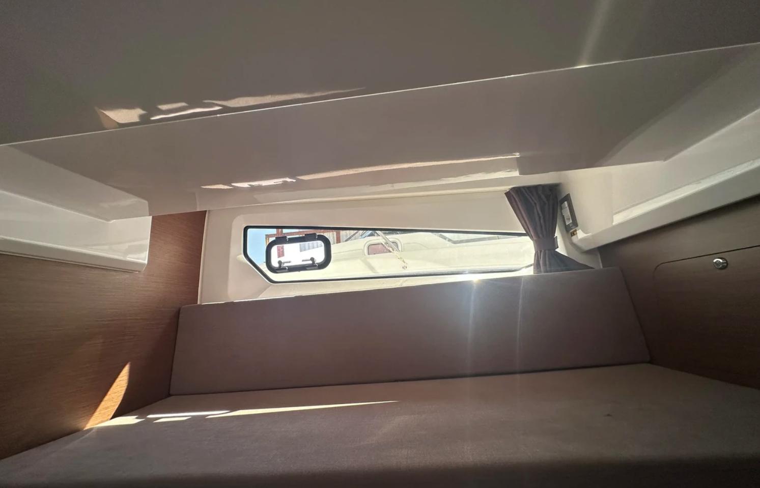 2026 Beneteau Antares 11 Coupe en venta (photo 27)