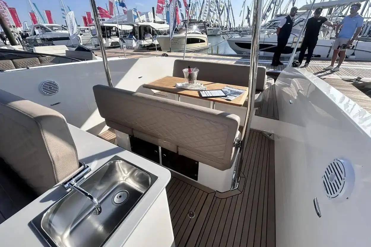2023 RAND ESCAPE 30 à vendre (photo 9)