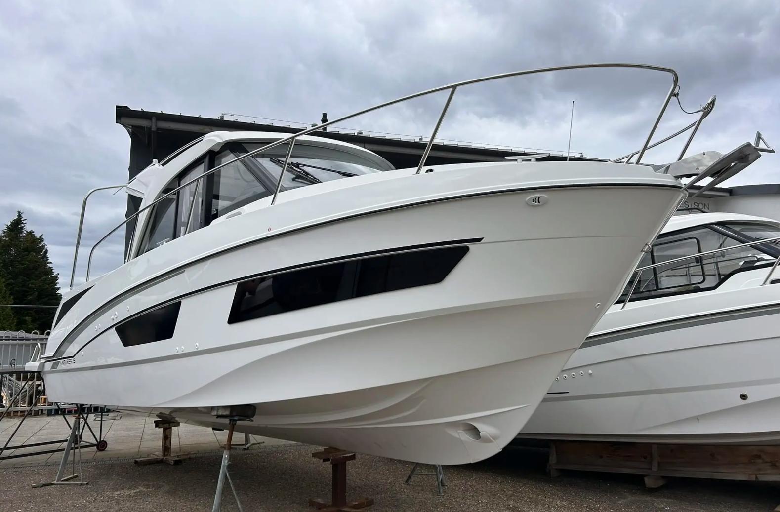 2024 Beneteau Antares 9 en venta (photo 5)
