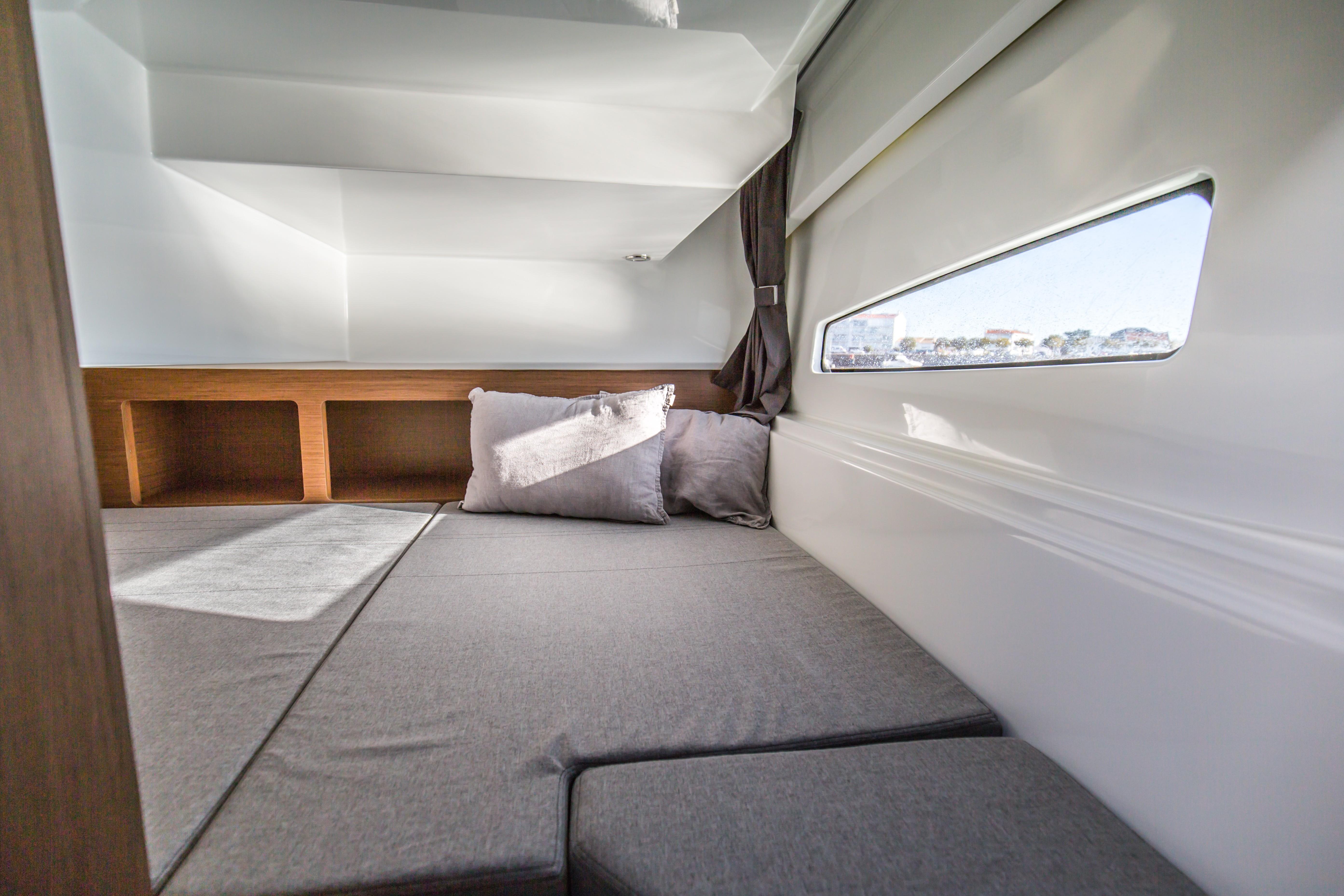 2024 Beneteau Antares 9 en venta (photo 10)