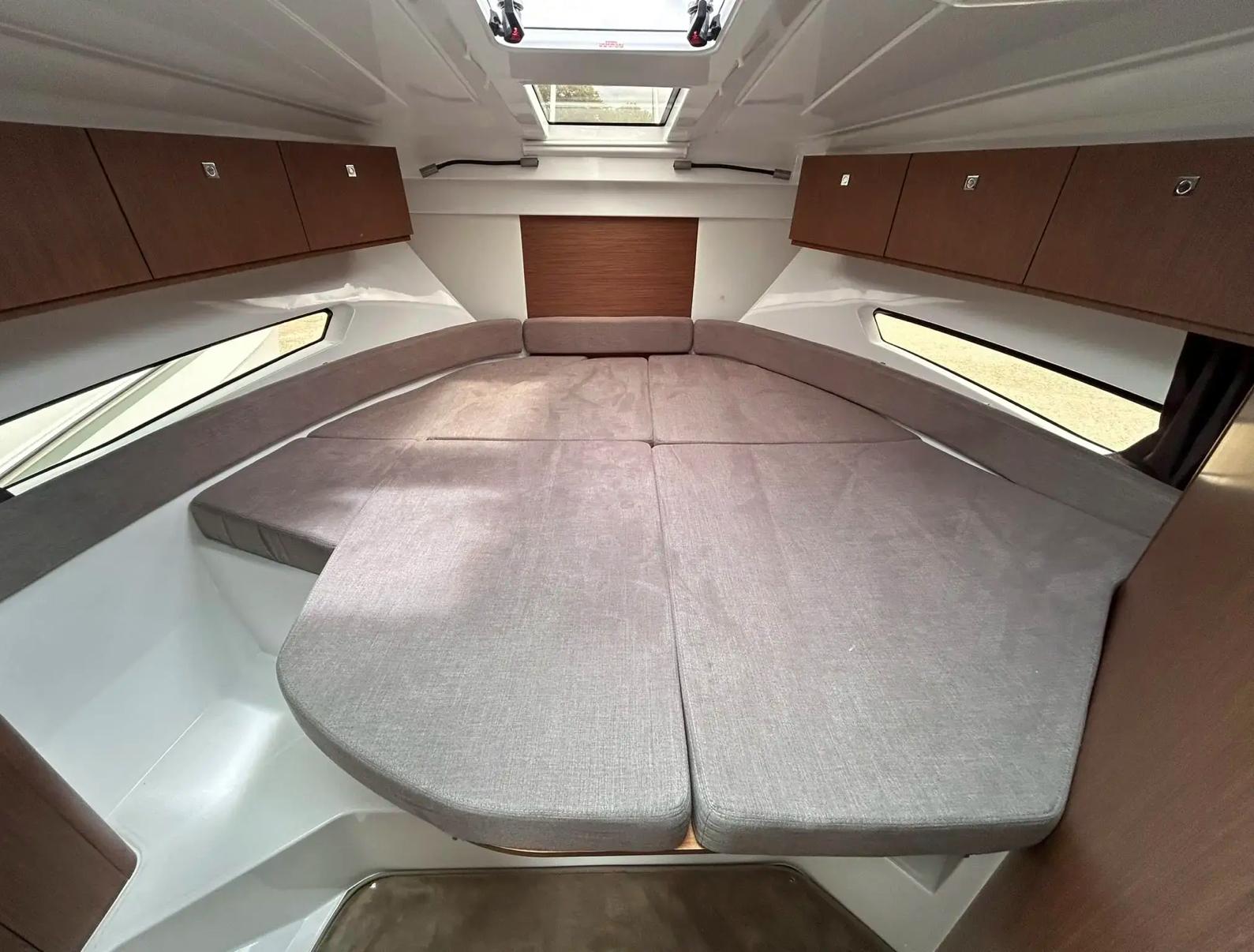 2024 Beneteau Antares 9 en venta (photo 23)