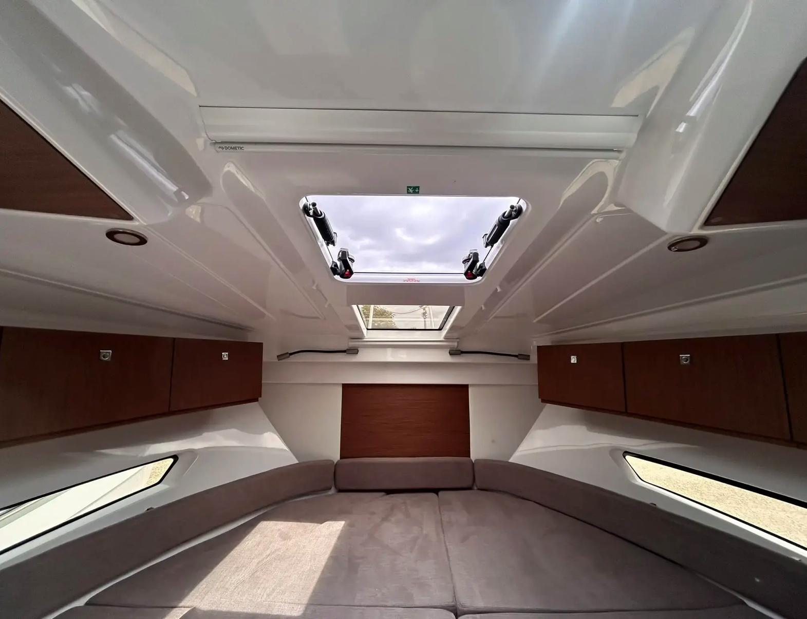 2024 Beneteau Antares 9 en venta (photo 25)