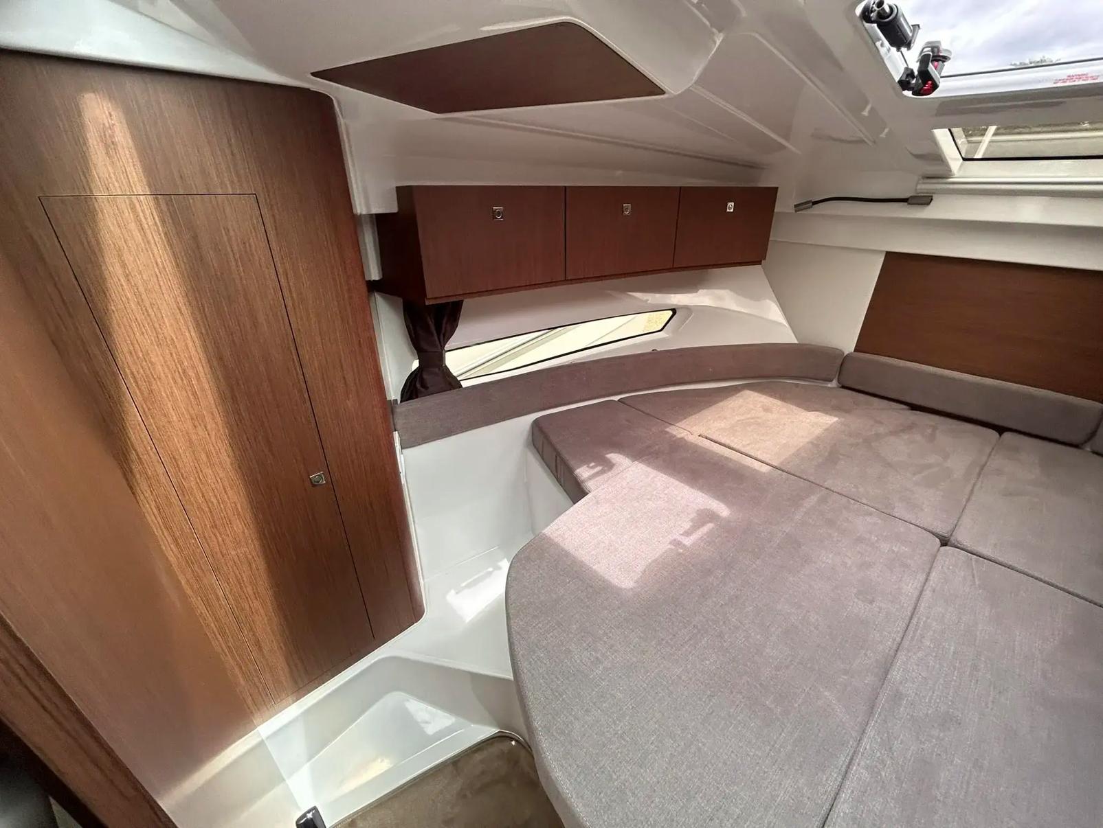 2024 Beneteau Antares 9 en venta (photo 26)