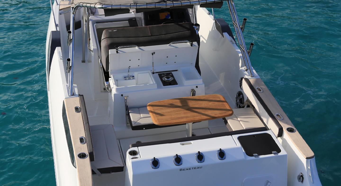 2020 Beneteau Flyer 8.8 SPACEdeck à vendre (photo 14)