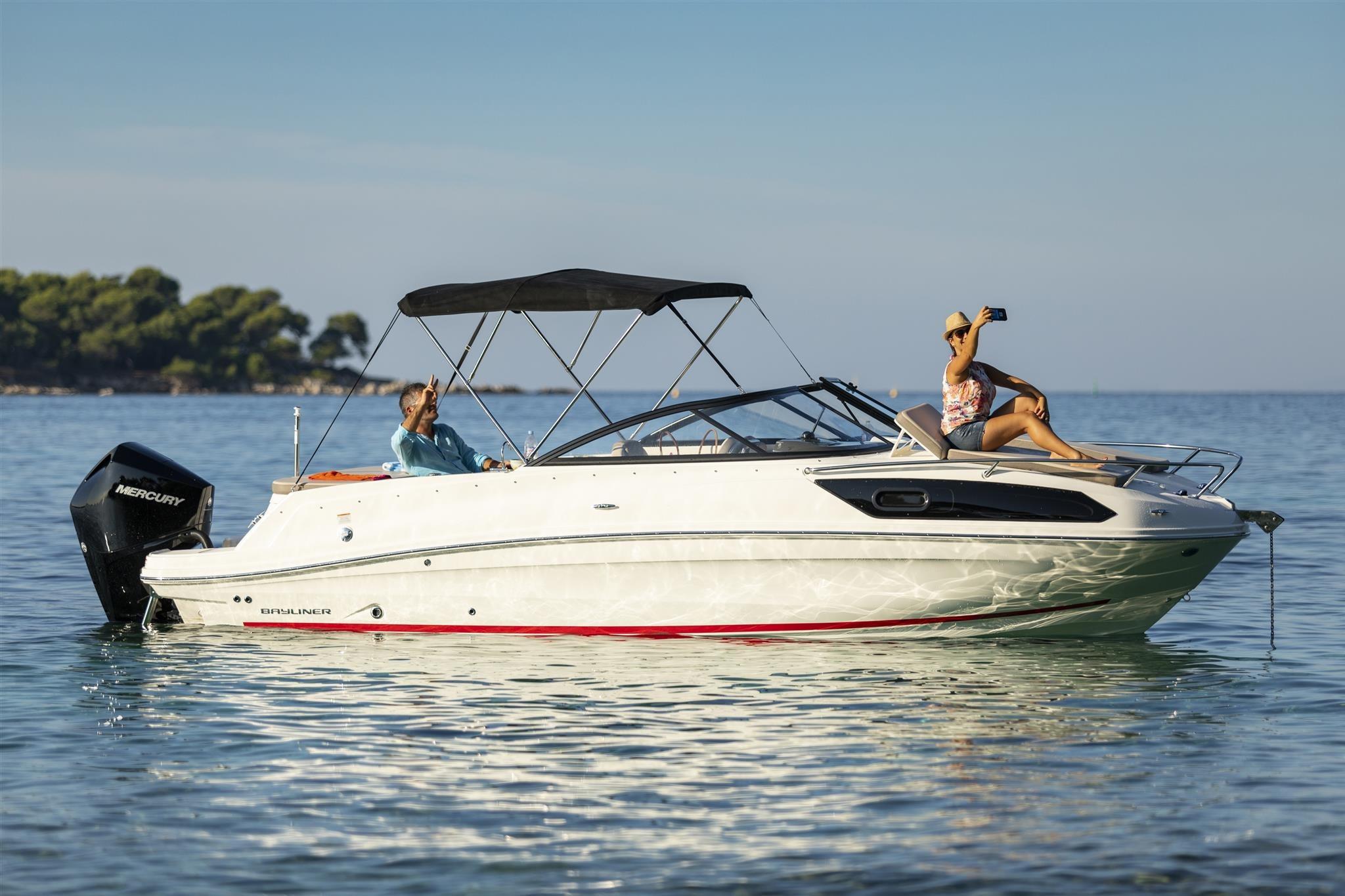 2023 Bayliner VR6 Cuddy for sale (photo 2)