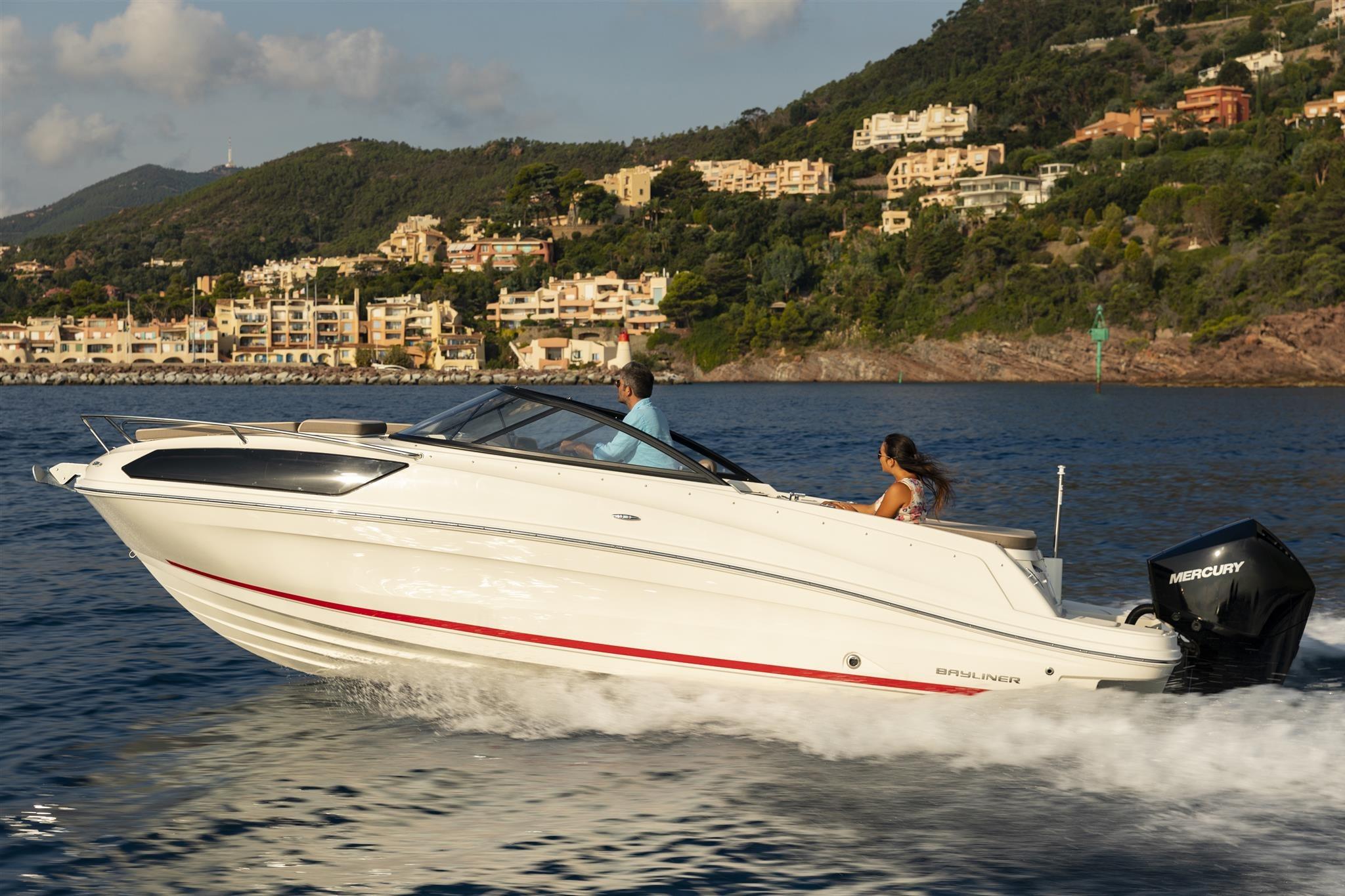 2023 Bayliner VR6 Cuddy for sale (photo 3)
