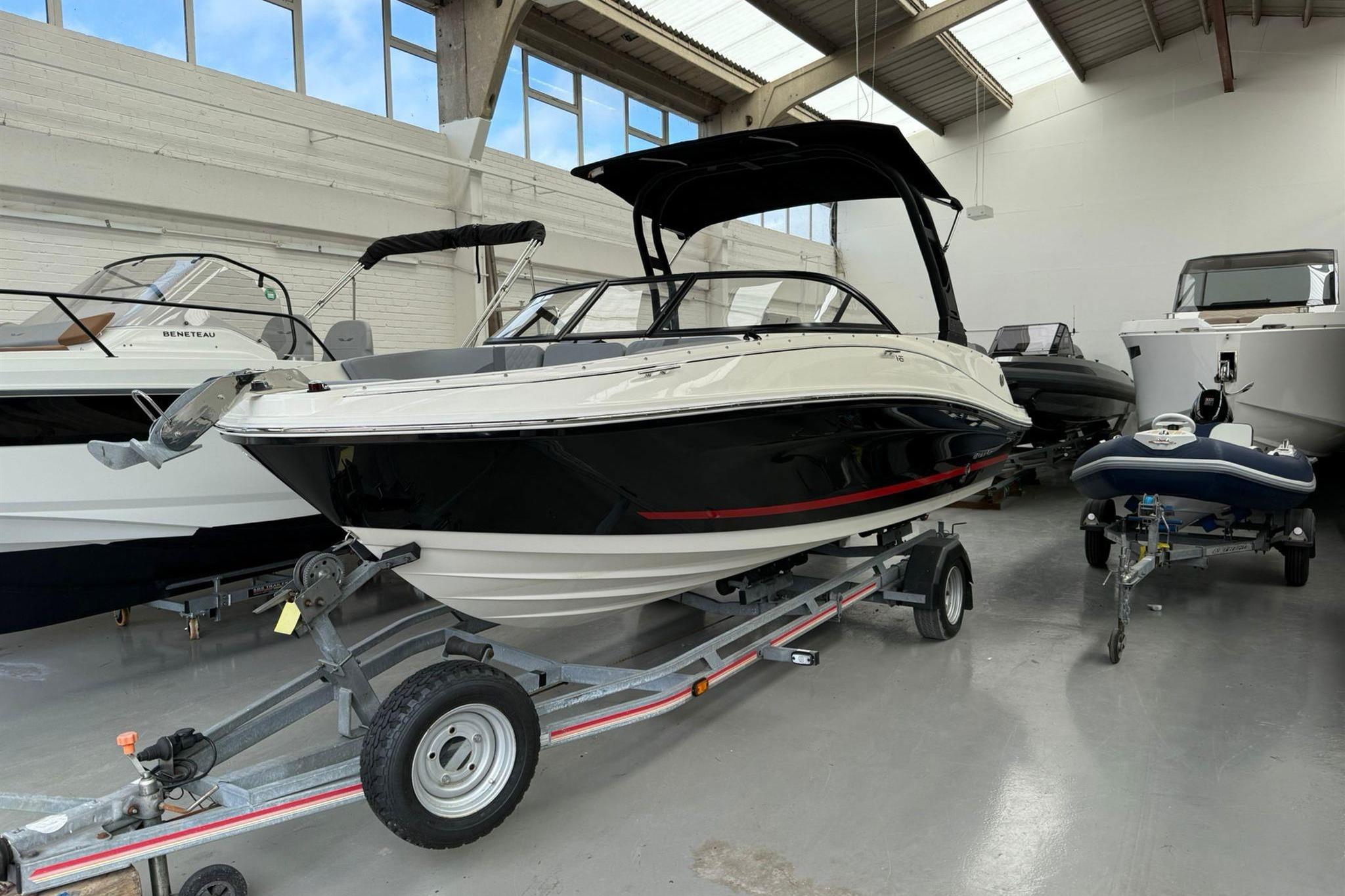 2023 Bayliner VR5 for sale (photo 2)
