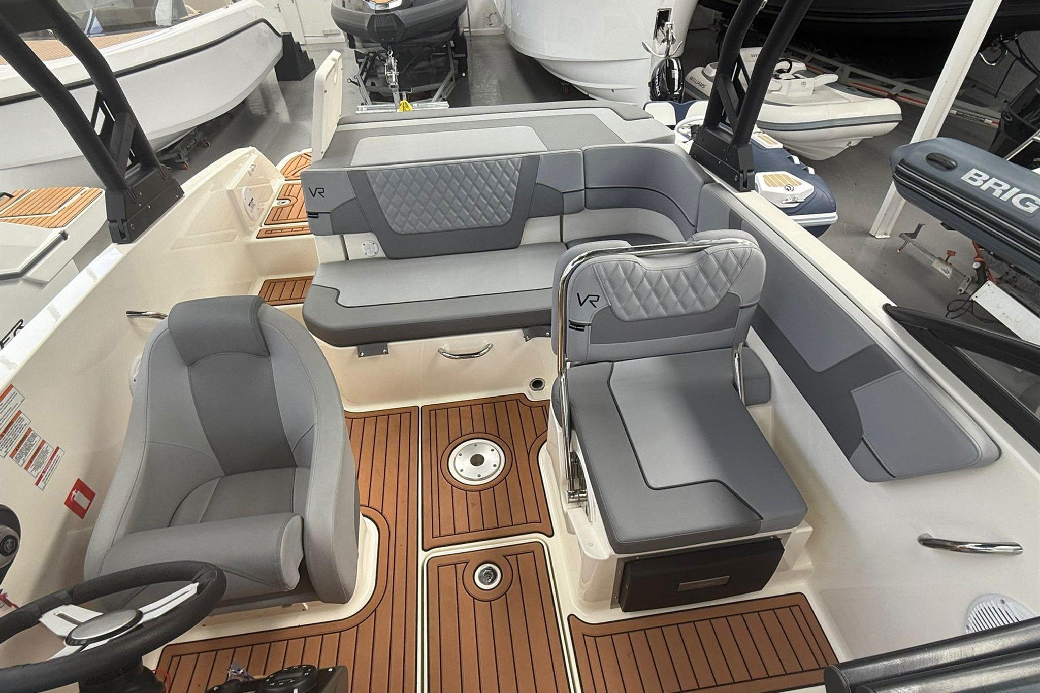 2023 Bayliner VR5 for sale (photo 5)