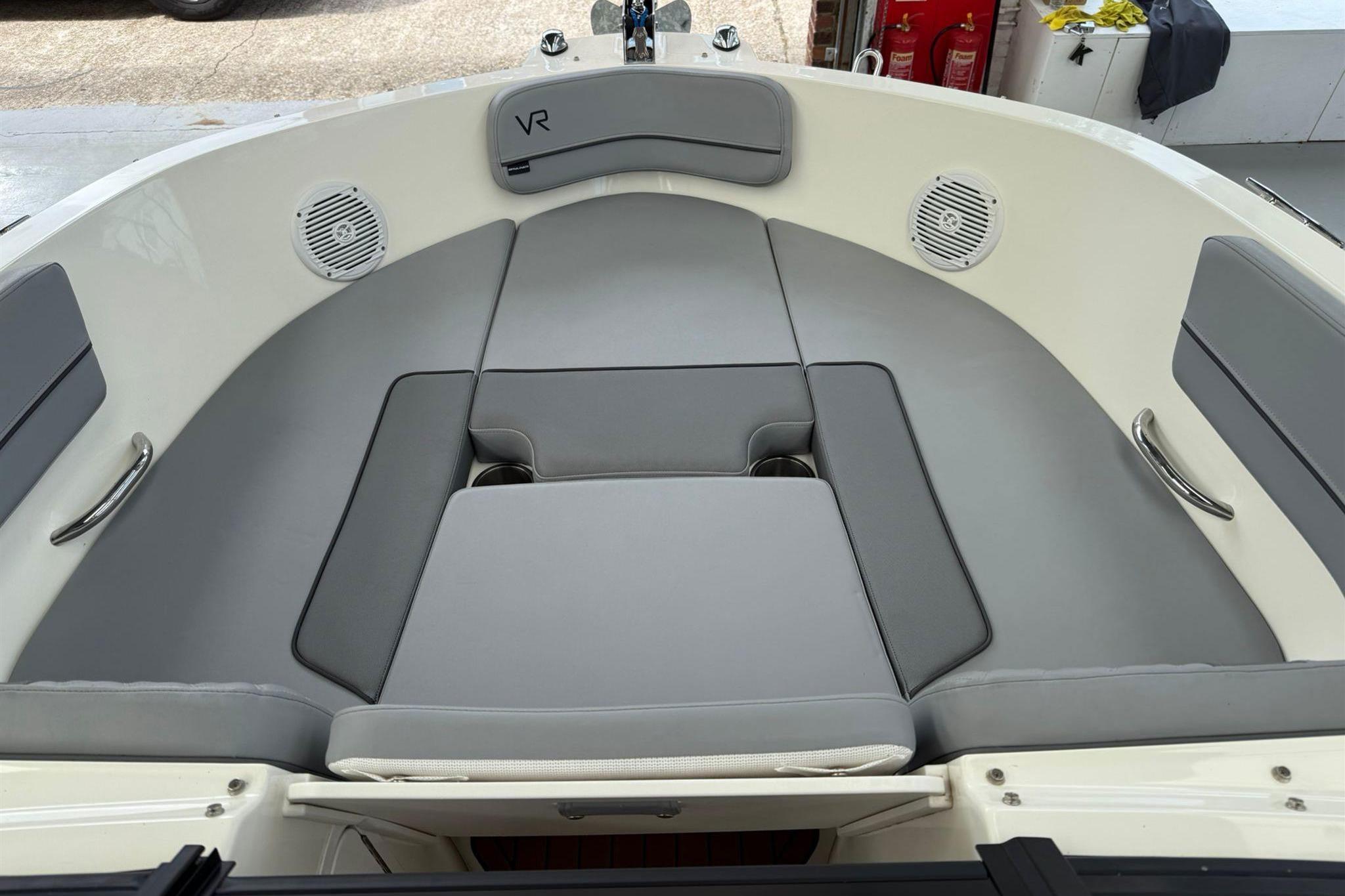 2023 Bayliner VR5 for sale (photo 9)