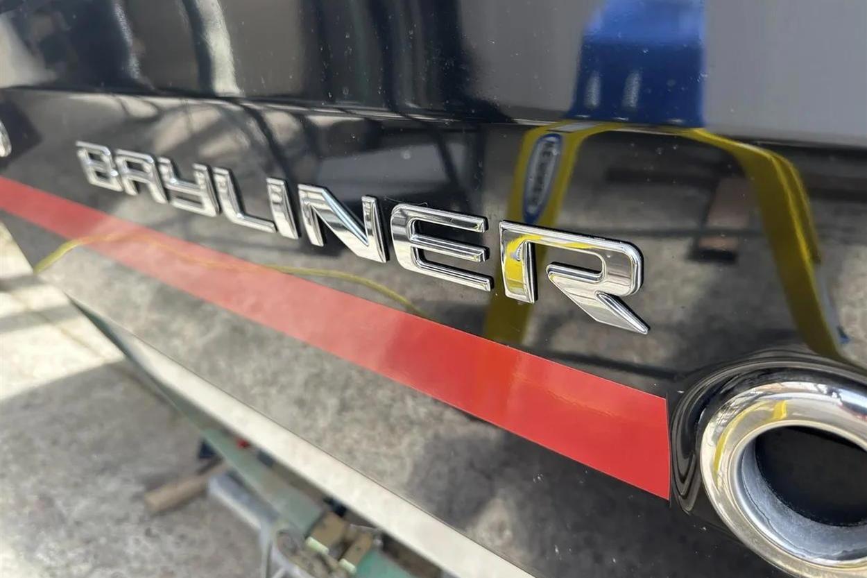 2023 Bayliner VR5 for sale (photo 17)