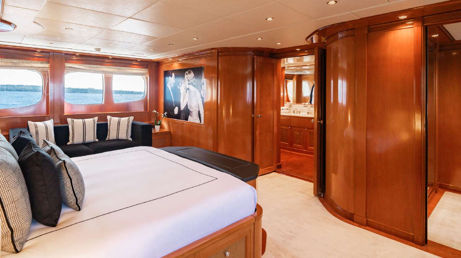 2005 Mondo Marine My Way V na czarter (photo 31)