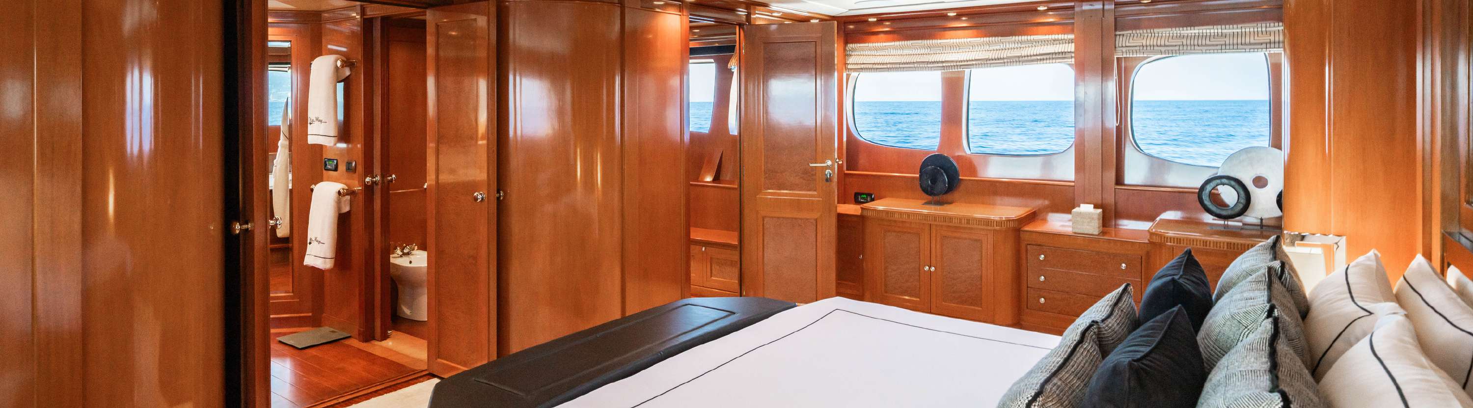 2005 Mondo Marine My Way V na czarter (photo 35)