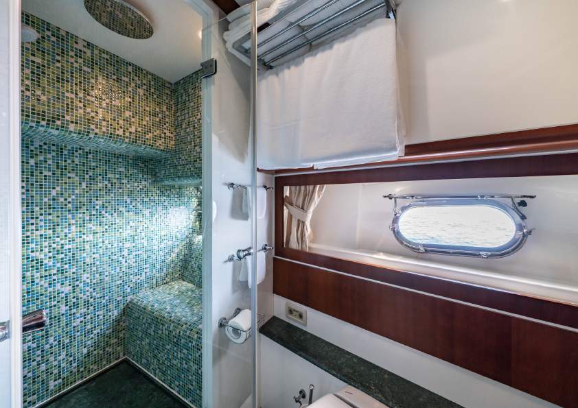 2012 Navitalia Star Navetta 67 te huur (photo 37)