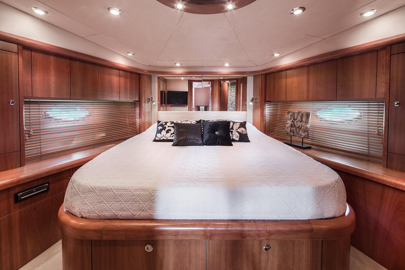 2006 Sunseeker Predator 72 en alquiler (photo 9)