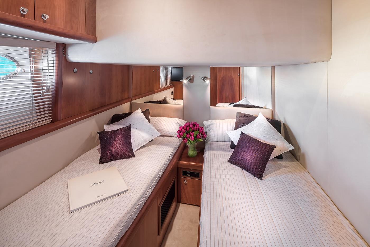 2006 Sunseeker Predator 72 en alquiler (photo 10)