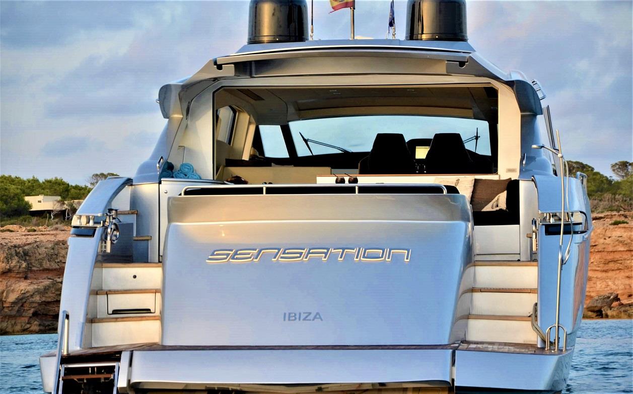 2023 Pershing 72 for charter (photo 5)