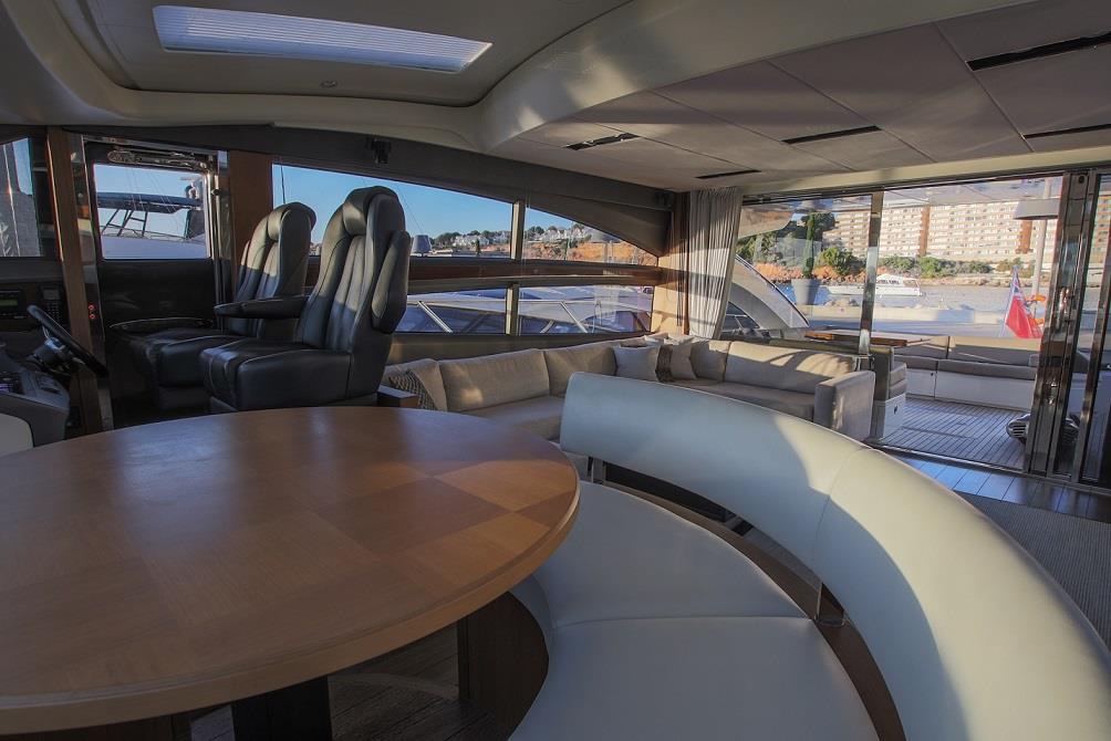 2014 Princess V72 para fretamento (photo 6)