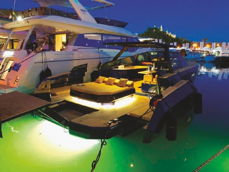 2019 EVO 43 for charter (photo 5)