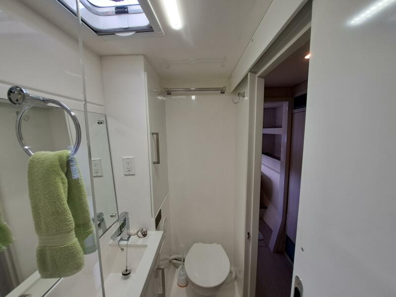 2016 Leopard 58 for sale (photo 40)