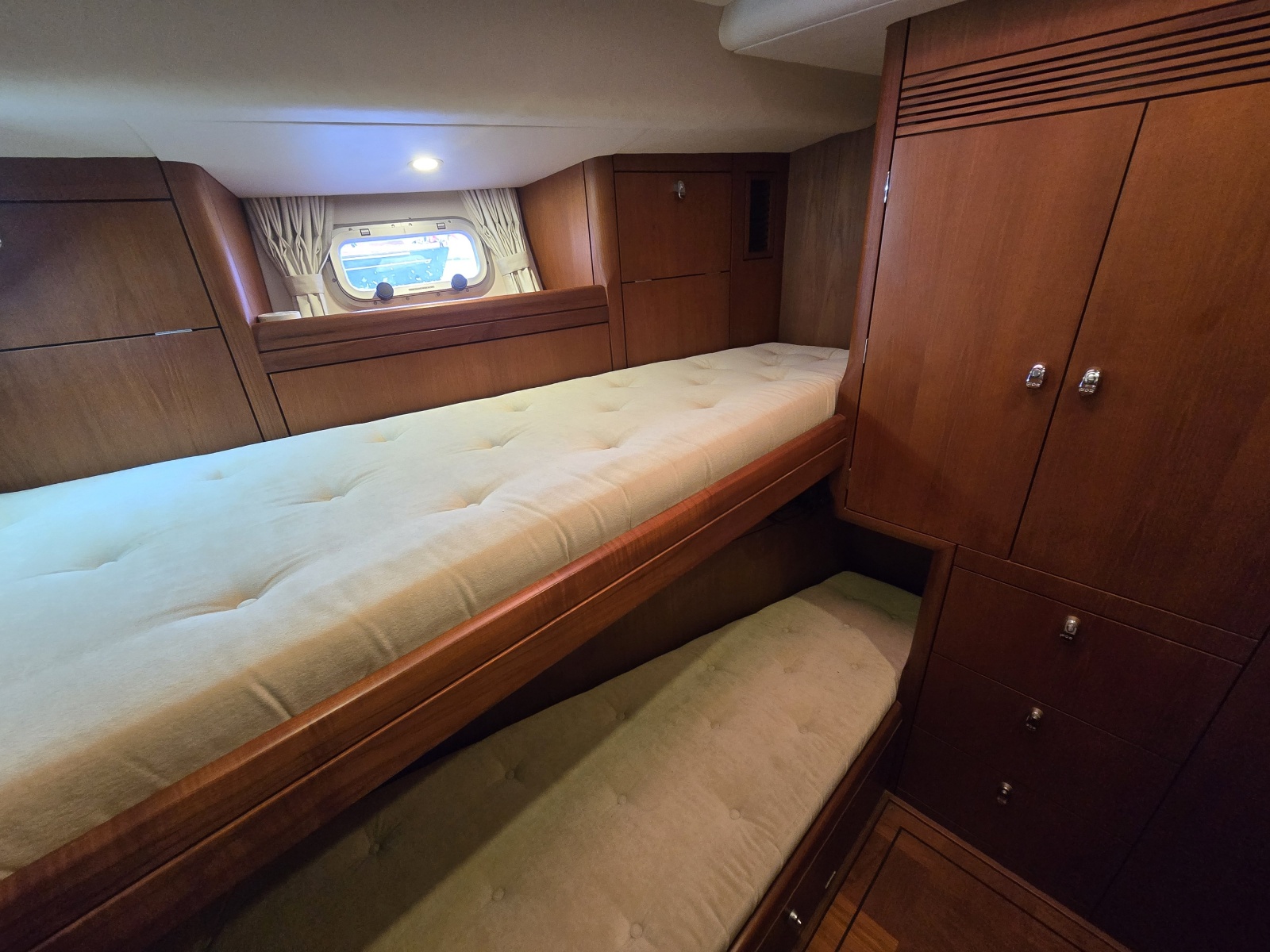 2005 Oyster 56 en venta (photo 14)