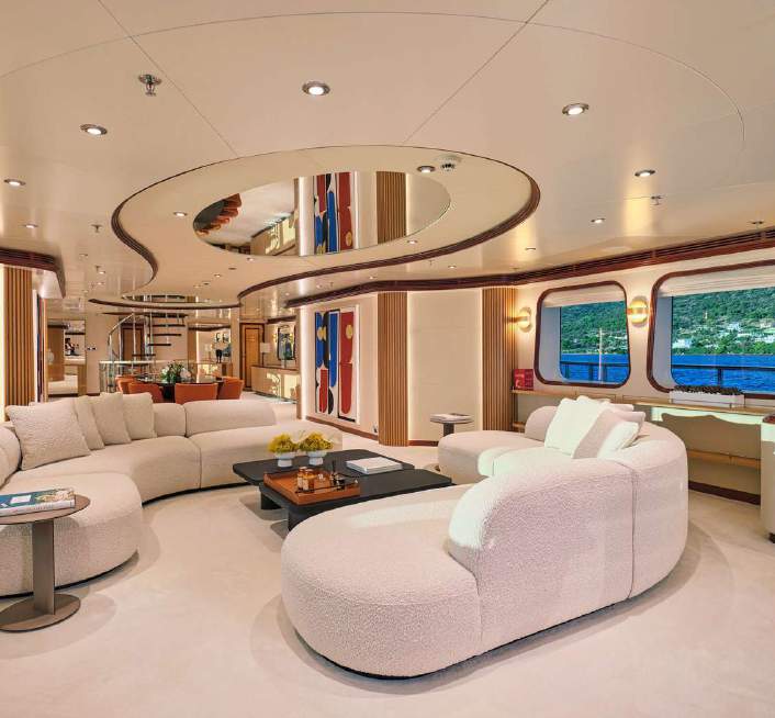 1984 Benetti SOJO à louer (photo 16)