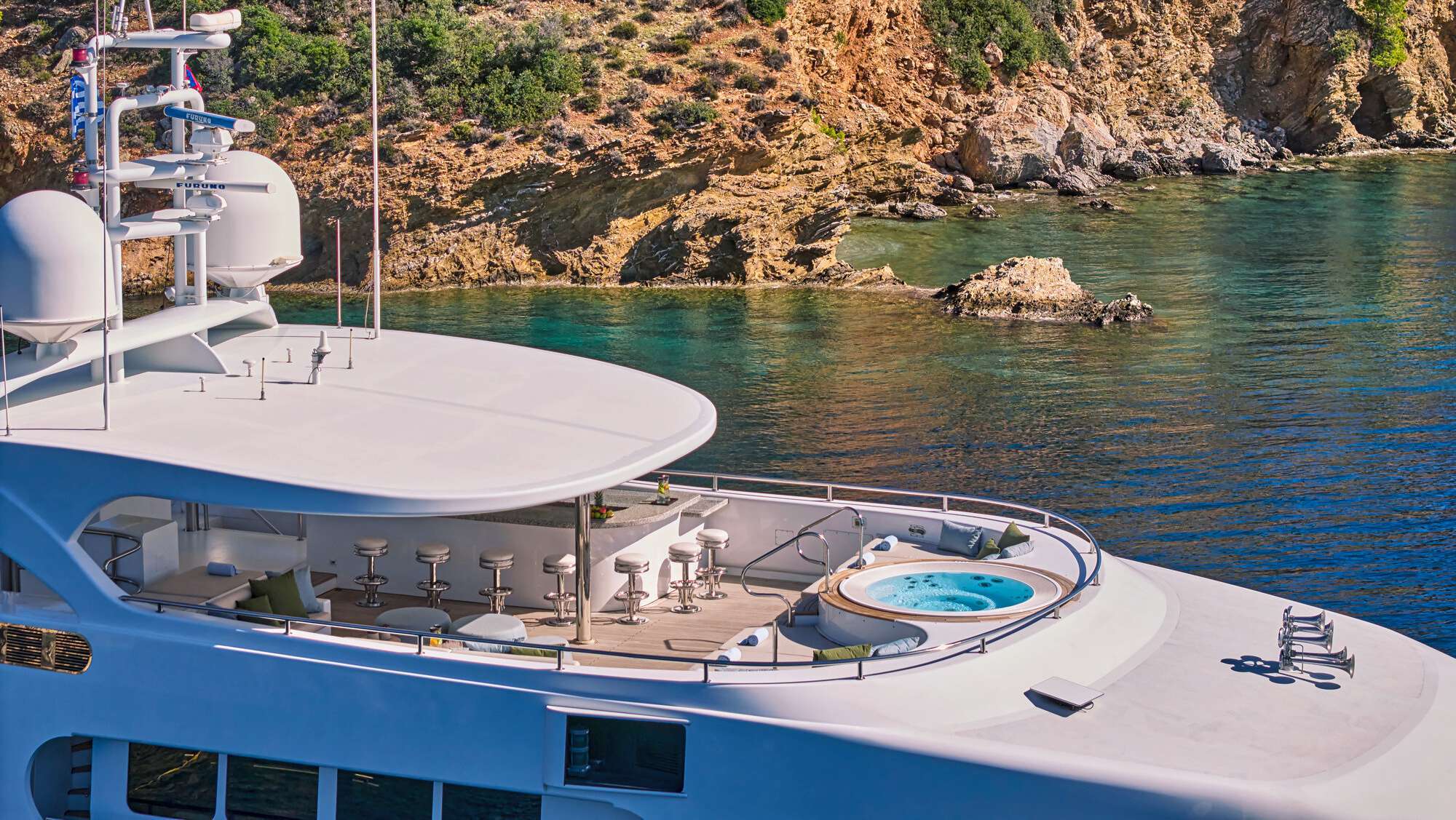 1984 Benetti SOJO à louer (photo 39)