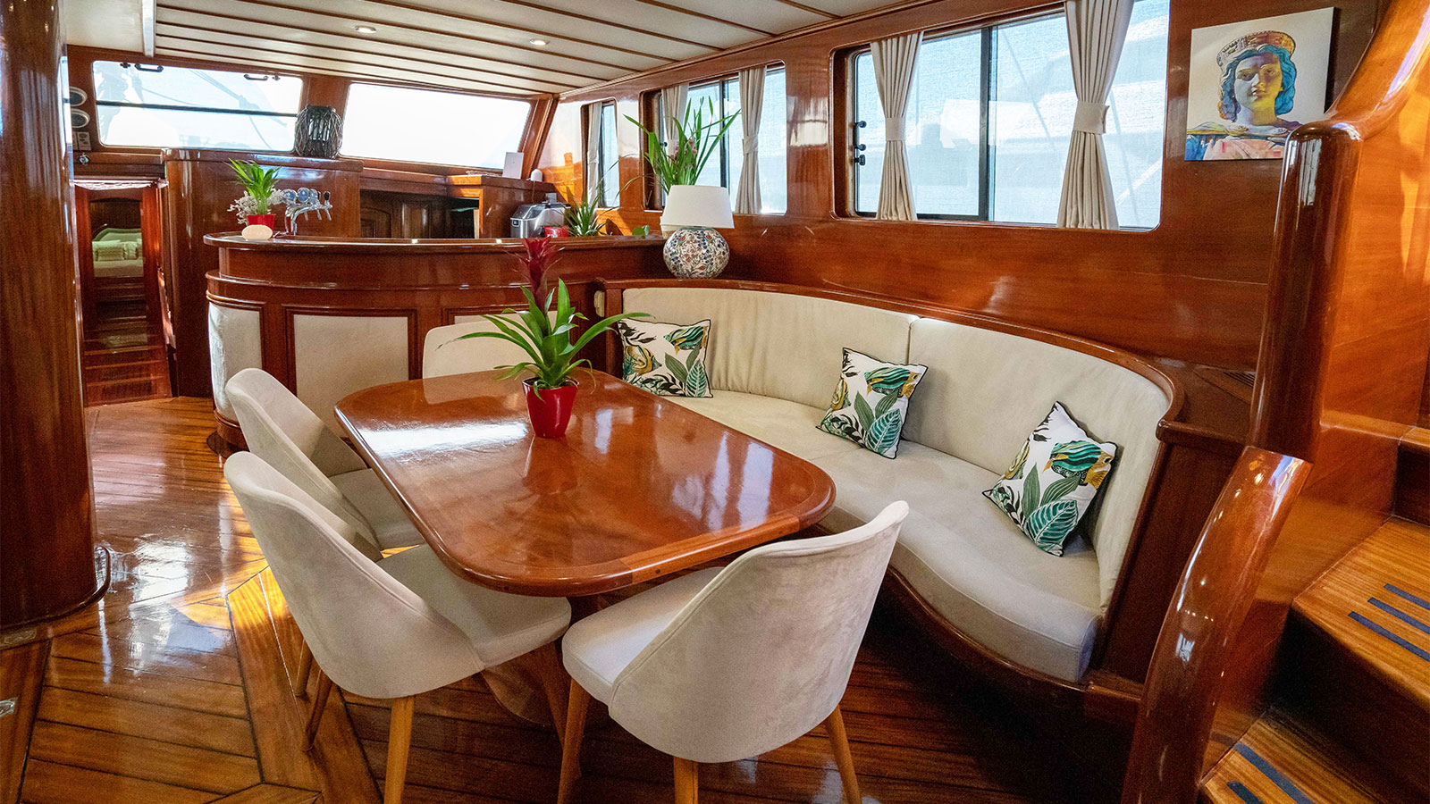 2006 Custom Built Elianora zu chartern (photo 4)