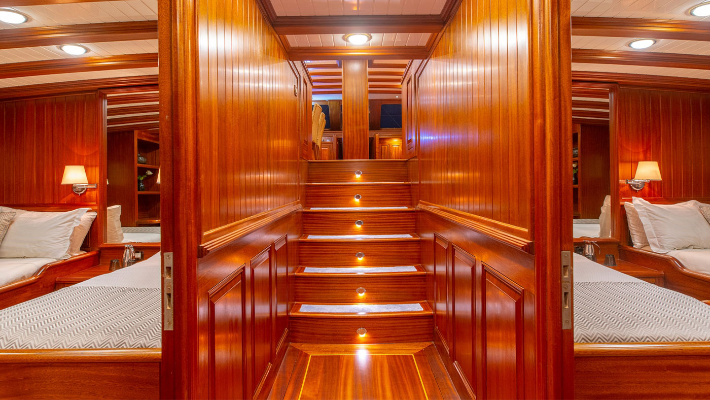 2006 Valena Yachting Hic Salta zu chartern (photo 12)