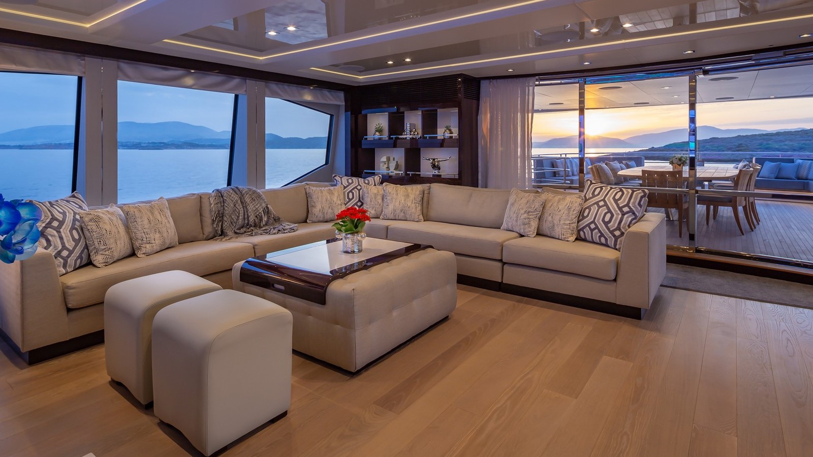 2018 Sunseeker Aqua Libra zu chartern (photo 2)