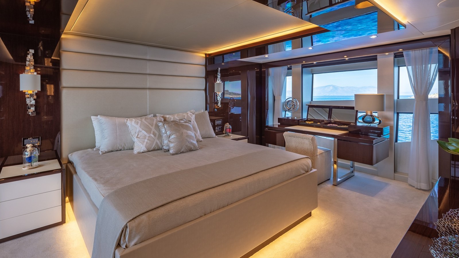2018 Sunseeker Aqua Libra zu chartern (photo 8)