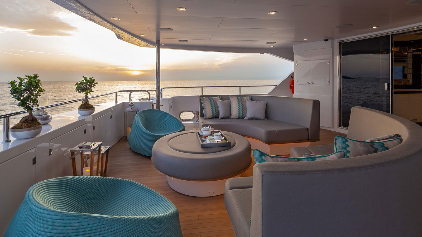 2018 Sunseeker Aqua Libra zu chartern (photo 13)
