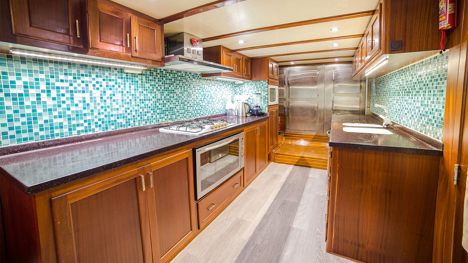2008 Custom Built Bedia Sultan te huur (photo 11)