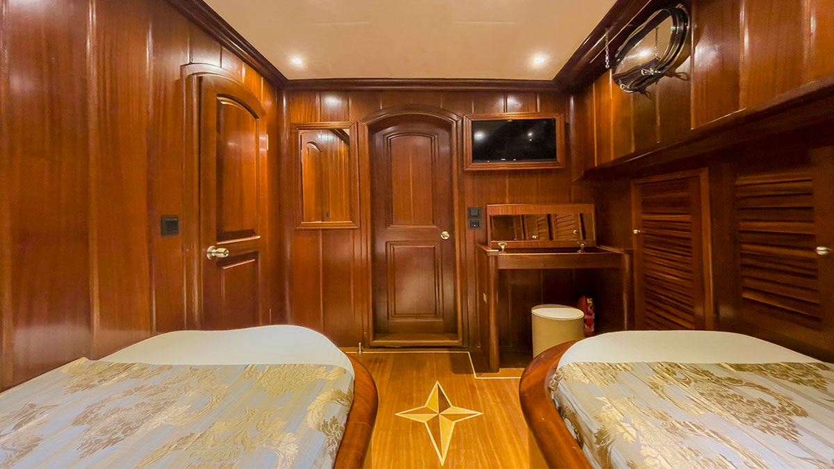 2007 Custom Built Diva Deniz a noleggio (photo 14)