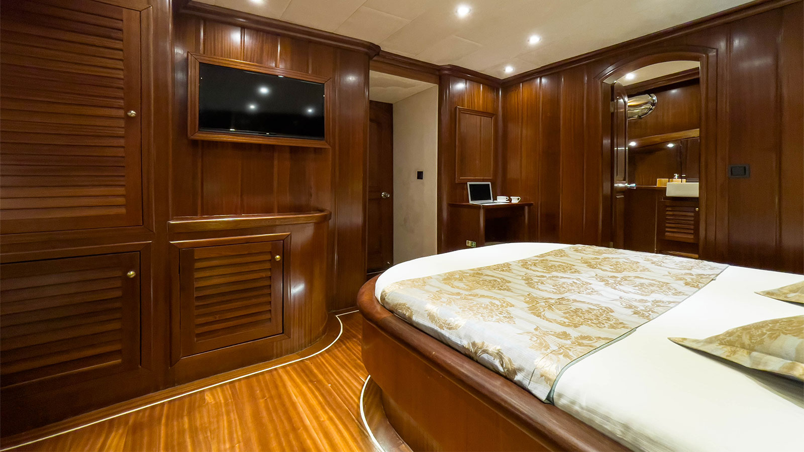 2007 Custom Built Diva Deniz a noleggio (photo 15)