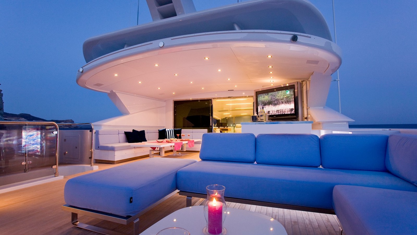 2008 Mondo Marine Sea Wolf en alquiler (photo 12)