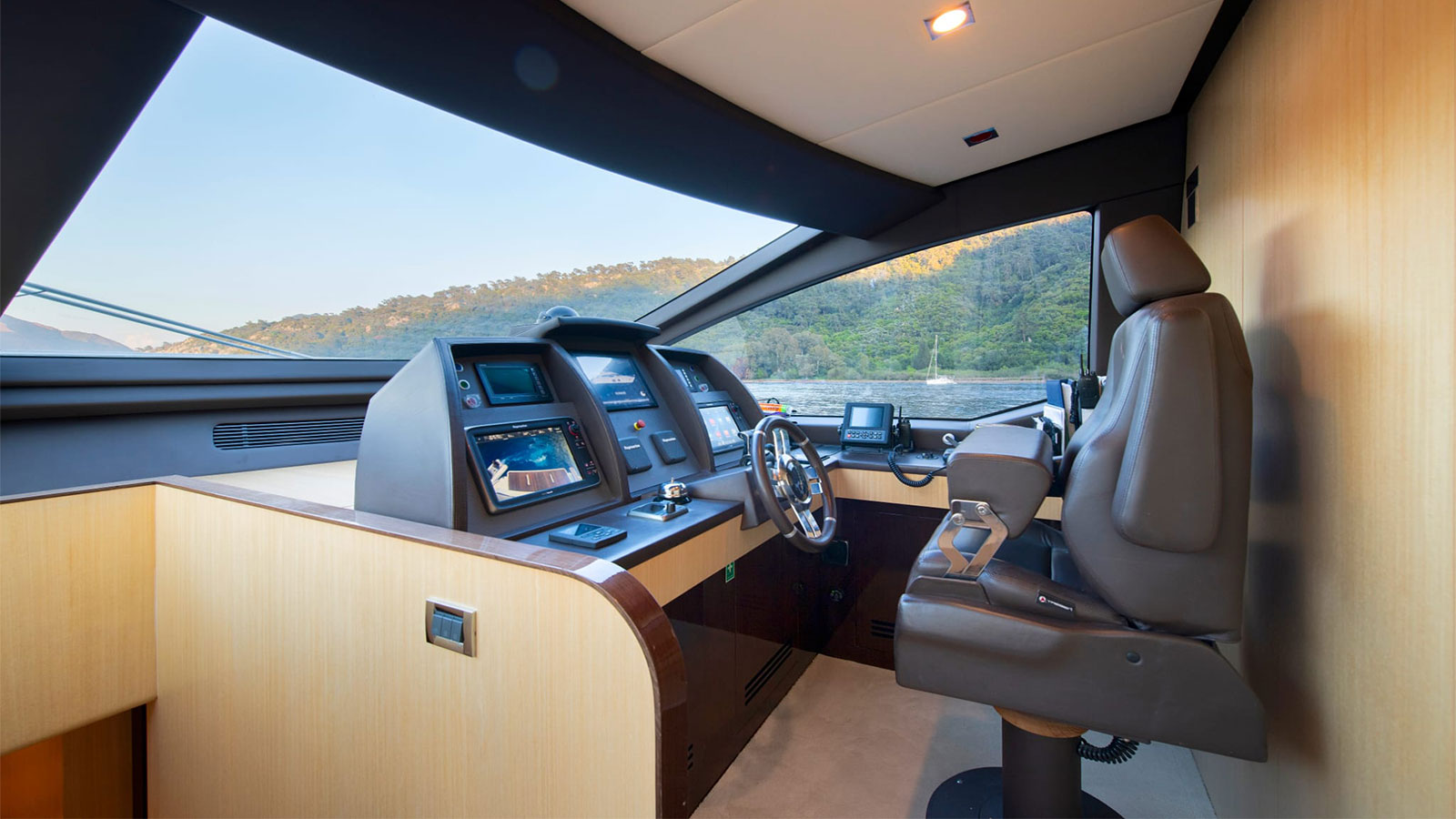 2015 Azimut Hubo à louer (photo 12)