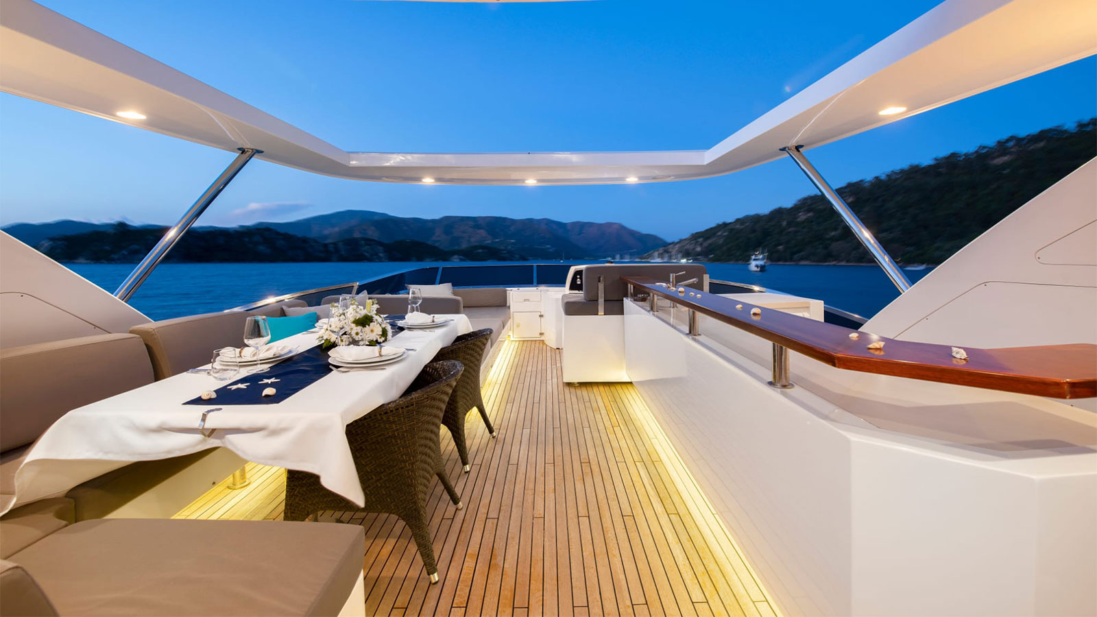 2015 Azimut Hubo à louer (photo 22)