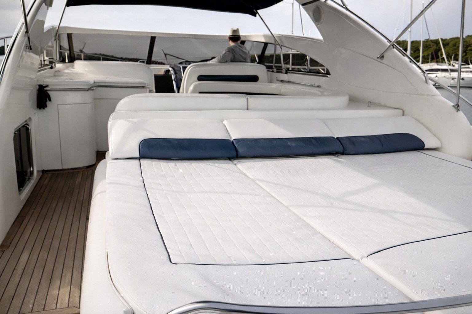 2002 Princess V50 for sale (photo 6)