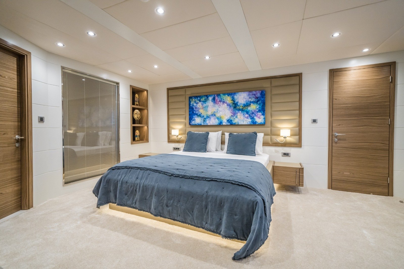 2022 Custom 42 Metre en alquiler (photo 11)