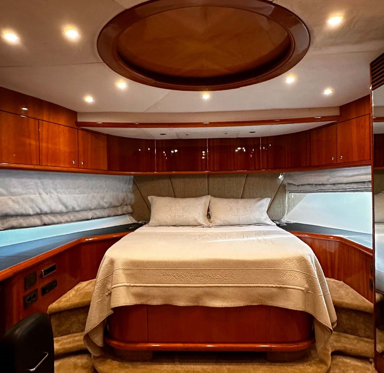 2025 Sunseeker 92 na czarter (photo 9)