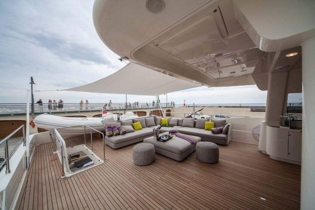 2010 Custom Line Navetta 26 zu verkaufen (photo 2)