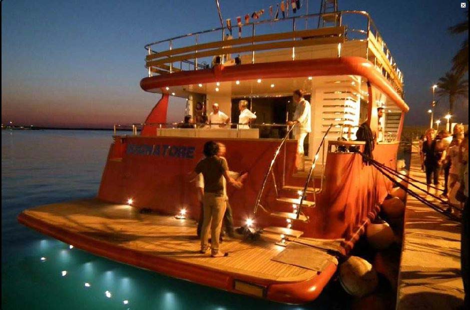 2011 B&G Navi Beluga 85’ in vendita (photo 7)