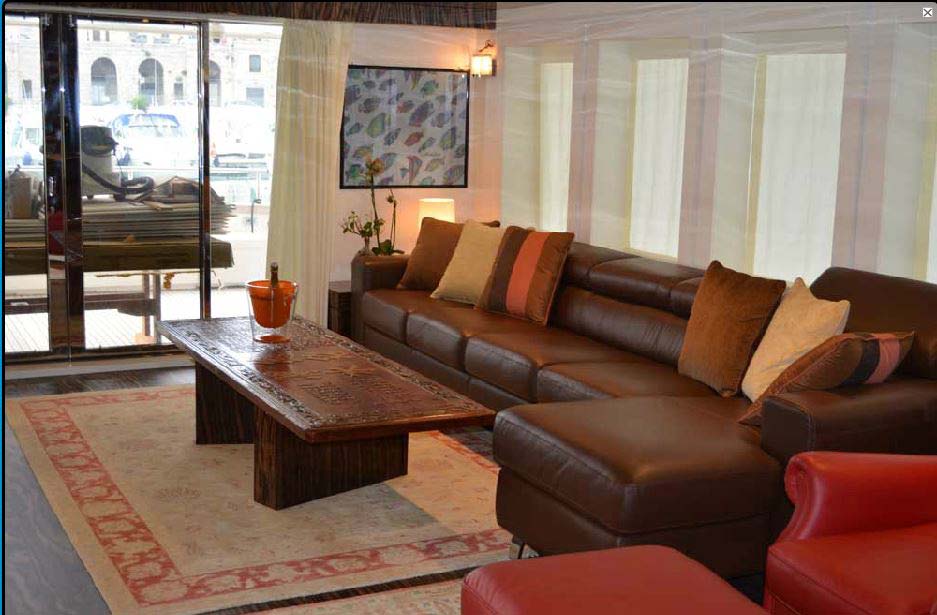 2011 B&G Navi Beluga 85’ in vendita (photo 8)