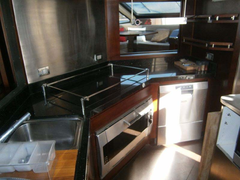 2008 AZIMUT Azimut 85 à vendre (photo 6)