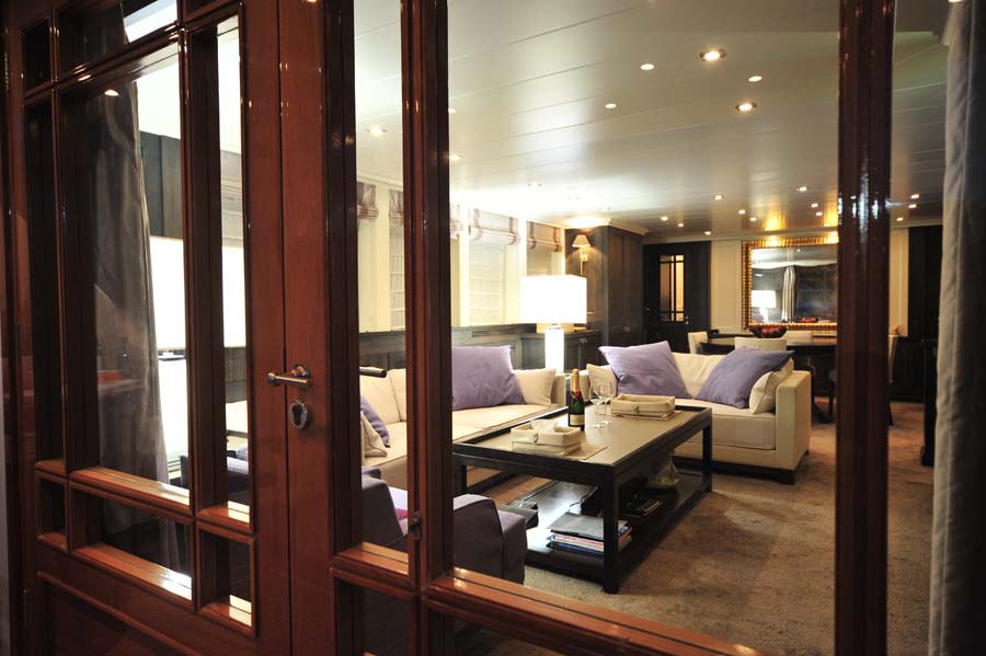2006 Benetti SD 95’ for sale (photo 5)