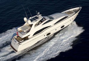 Ferretti Custom Line 97’