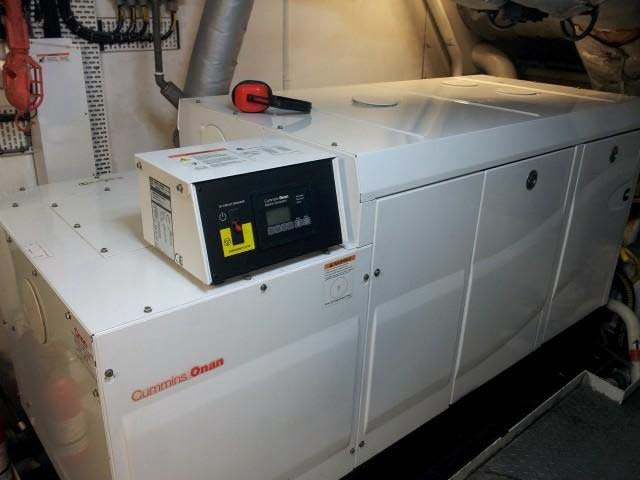 1995 Devonport 127’ for sale (photo 7)