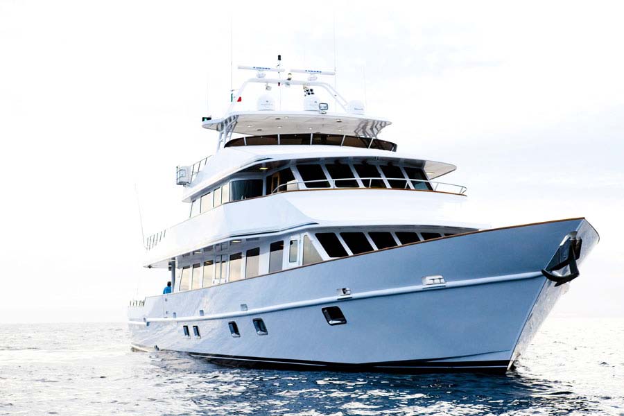 2007 Crystal Super Yachts 117’ te koop (photo 4)